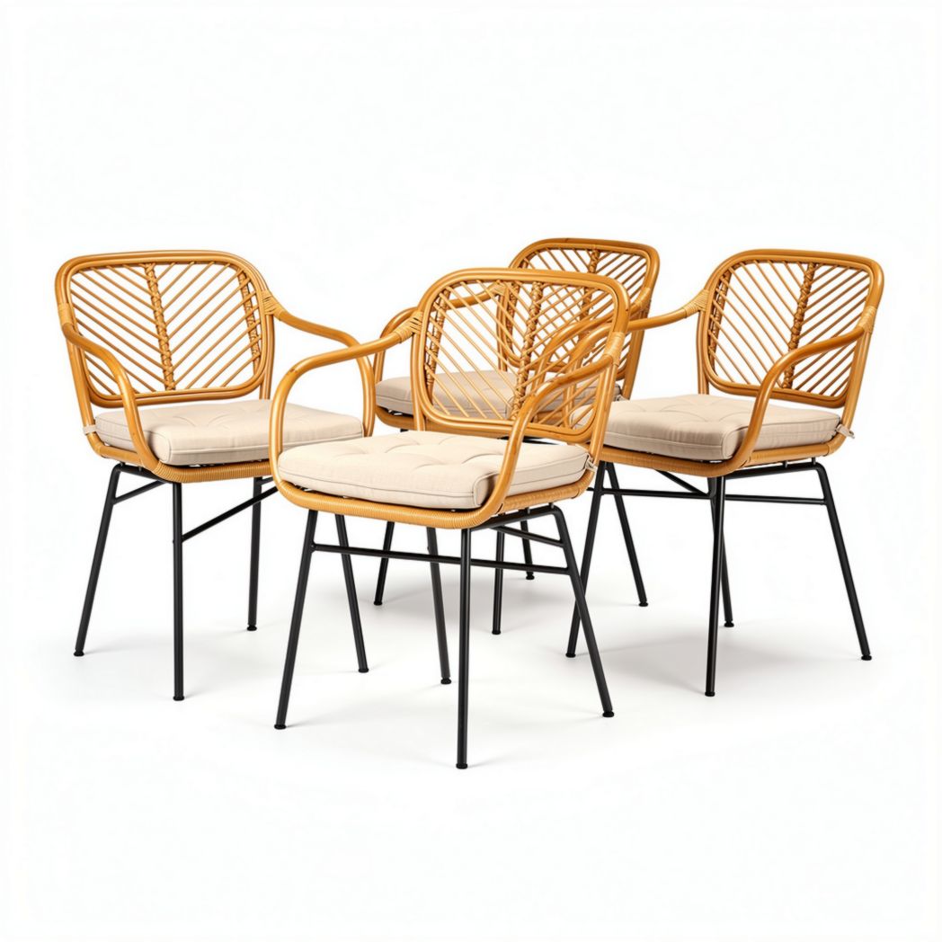 Sedia in rattan con cuscini color crema dimensioni 60 x 60 x 80cm per esterno